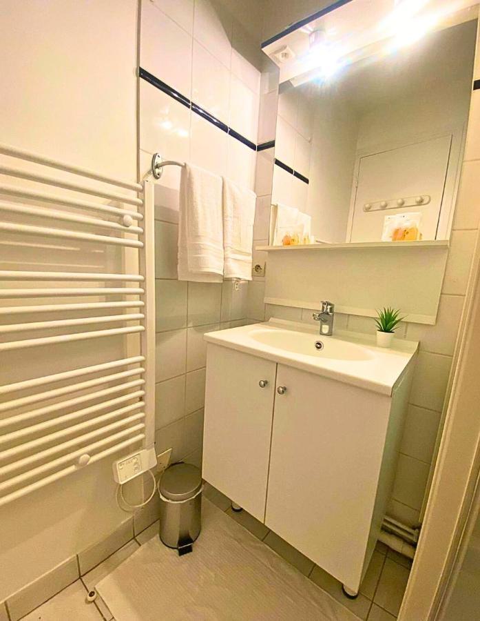 Appart Cosy Renove Avec Ac Hypercentre Nemours Extérieur photo